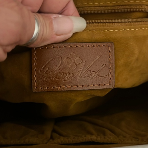 Patricia Nash Gracchi Tooled Leather Crossbody - Picture 7 of 12